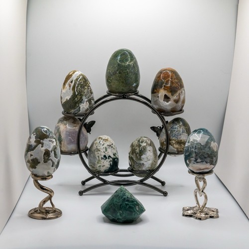 Polished stone crystal egg - stone/crystal,