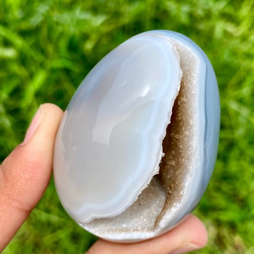 100g natural agate geode - ,
